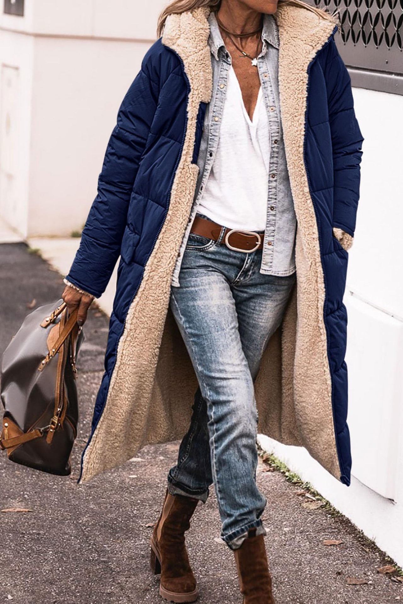 Women's Stylish Wool Winter Coat with Narrow Belt | Ideal for Autumn/Winter