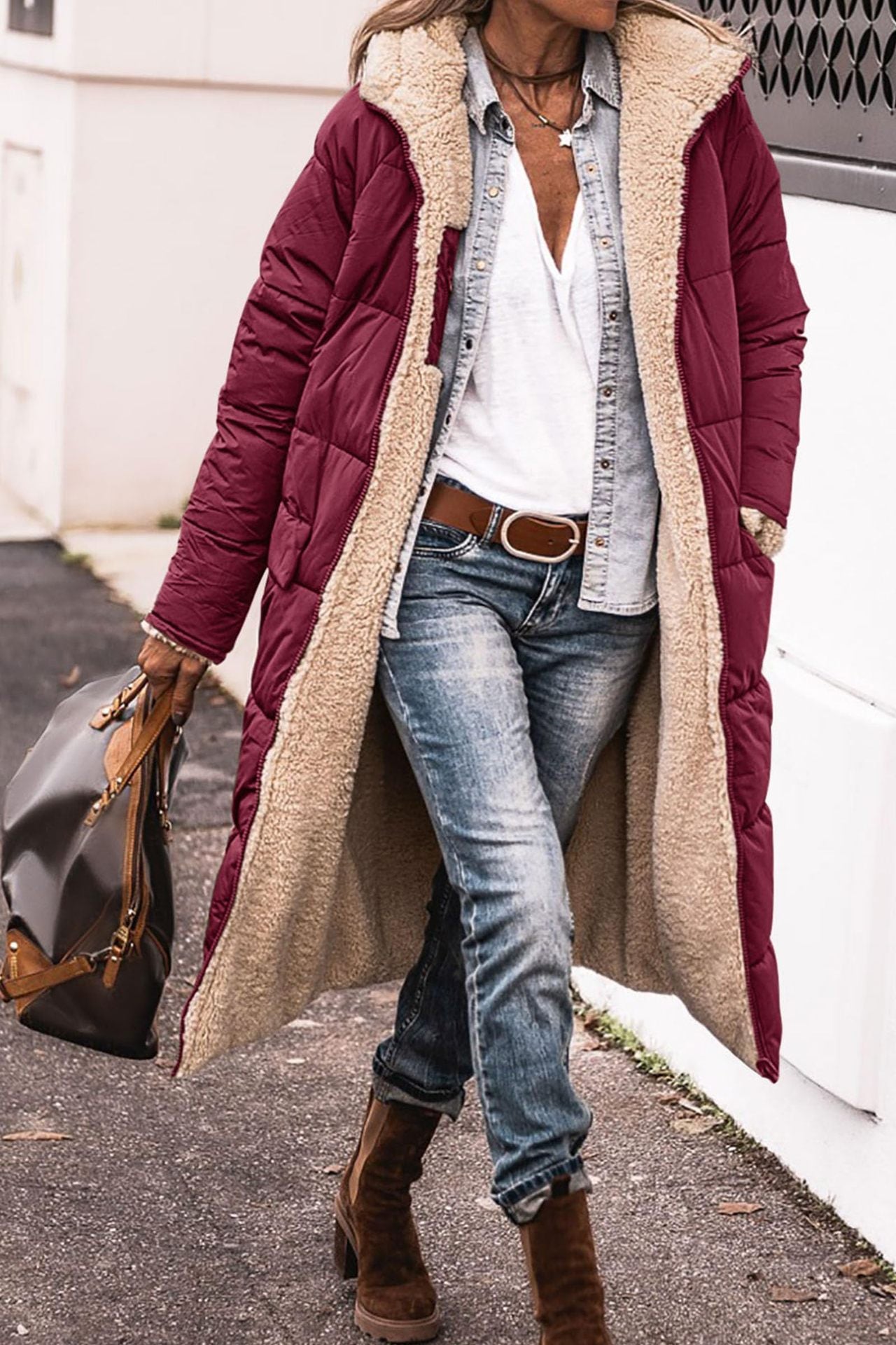 Women's Stylish Wool Winter Coat with Narrow Belt | Ideal for Autumn/Winter